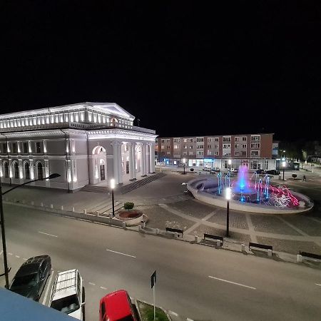 Апартаменты Apartament Ultra Central 1 Хунедоара Экстерьер фото