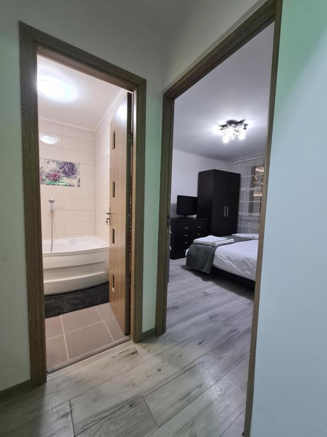 Апартаменты Apartament Ultra Central 1 Хунедоара Экстерьер фото